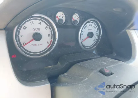 2008 Ford Focus Se/Ses z USA, uszkodzony, nr VIN 1FAHP33N68W106359